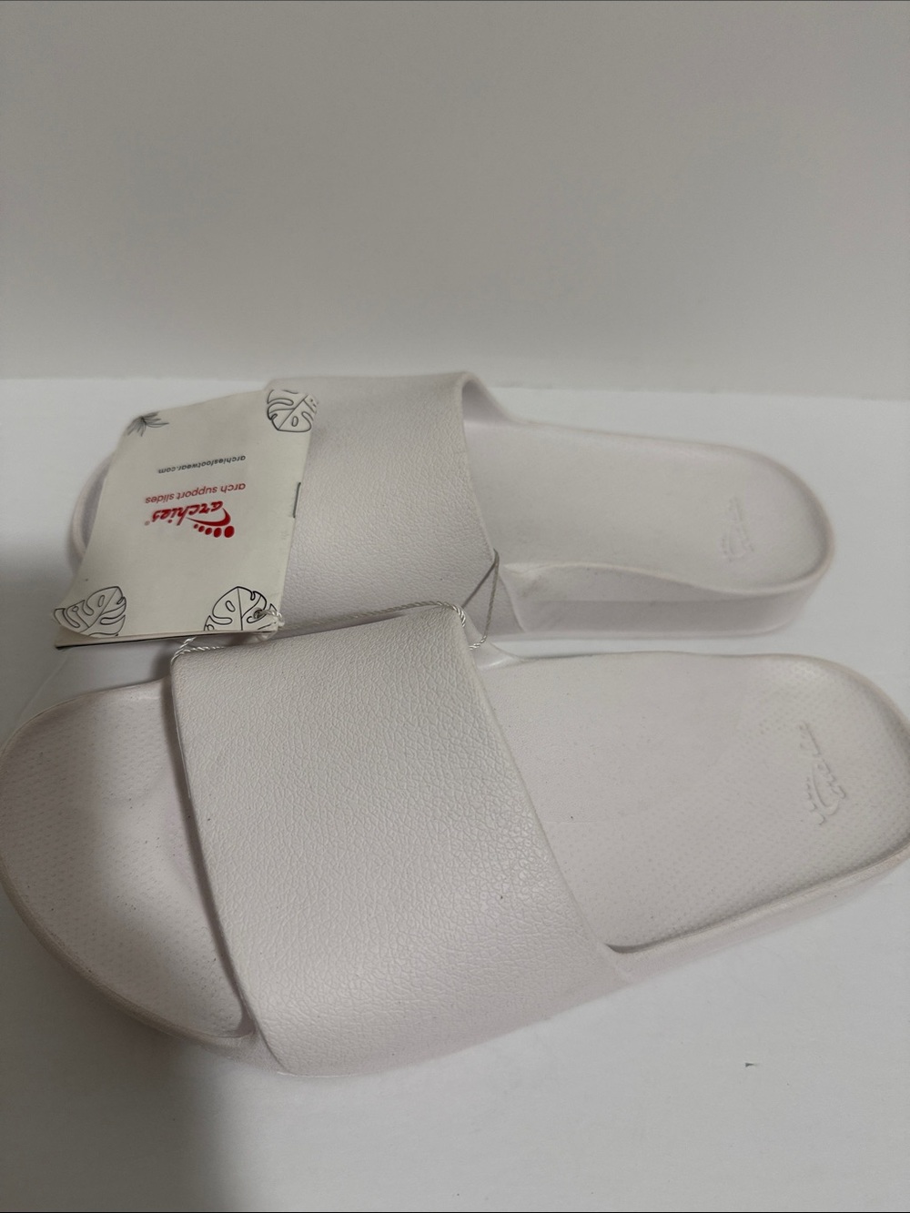 Women's White Arch Support Slide Women’s Sandals Size 9 - Picture 3 of 6